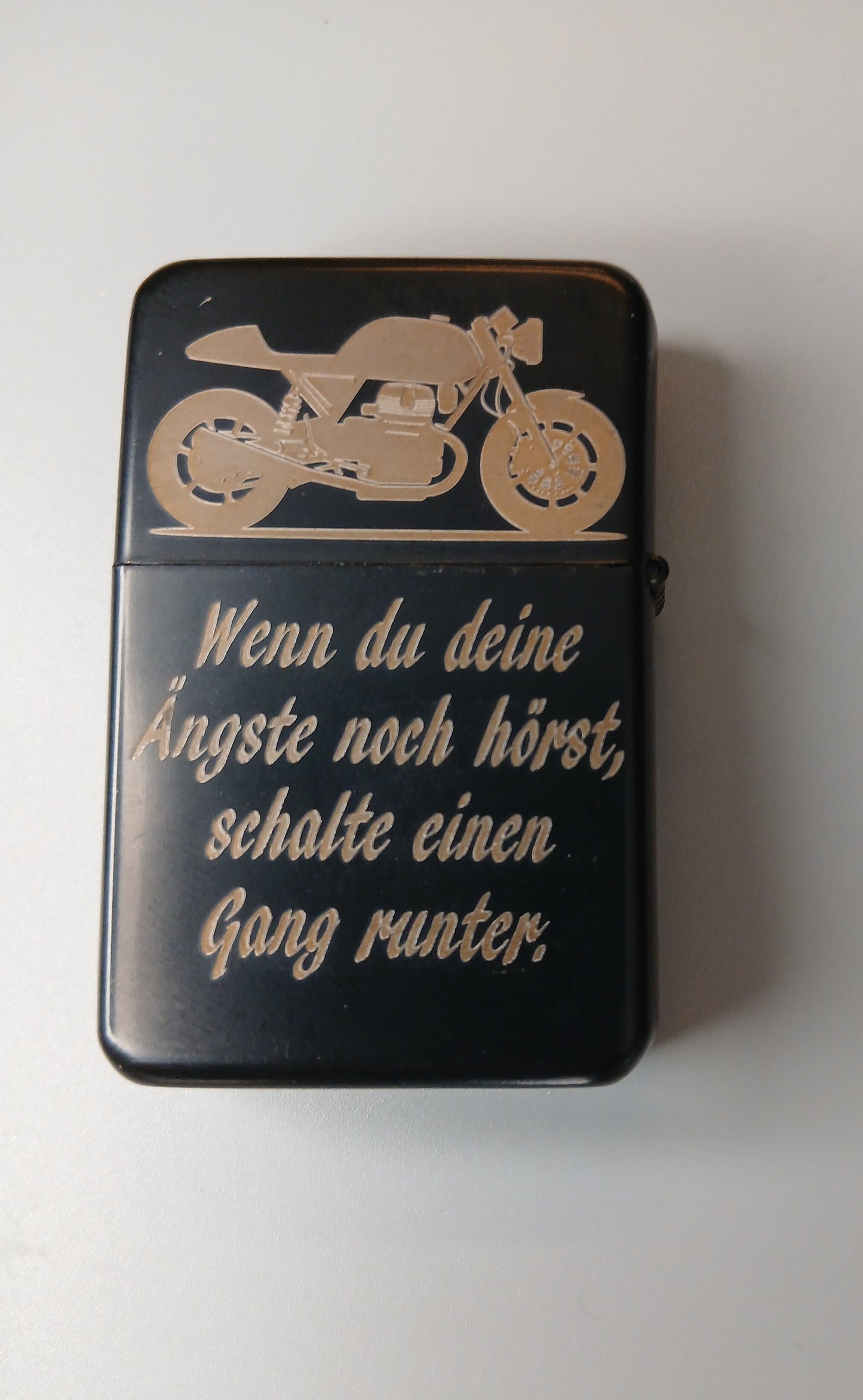 Sturmfeuerzeug Schwarz