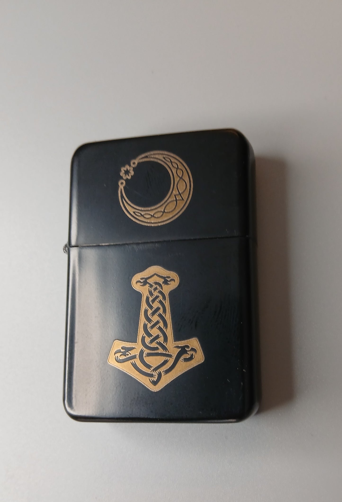 Sturmfeuerzeug Schwarz